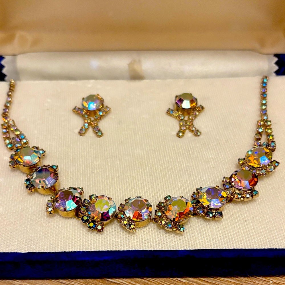 Vintage Jay Kel Aurora borialis , crystal necklace and earrings gold tone